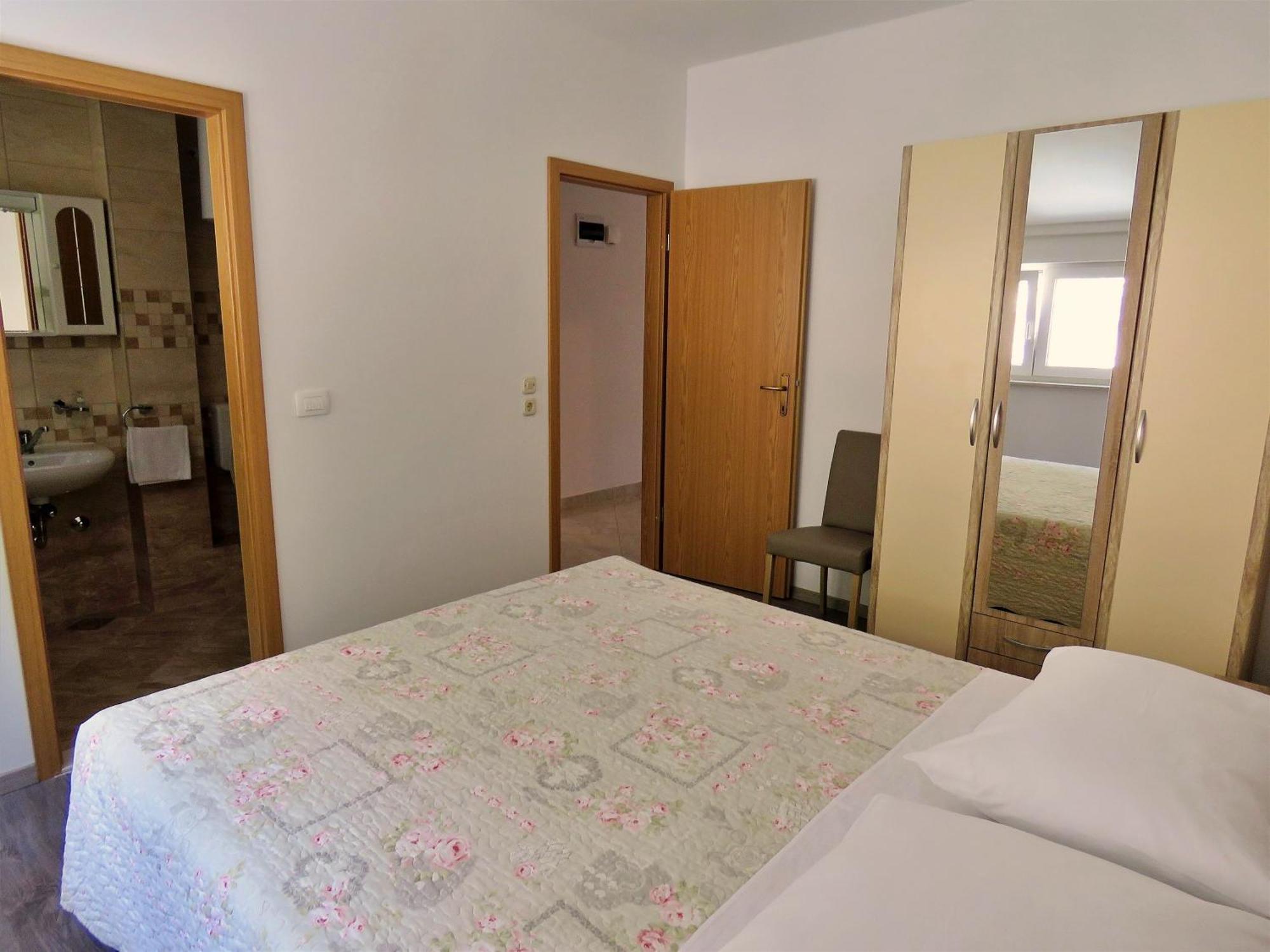 Apartments Zvone Omiš Exterior foto