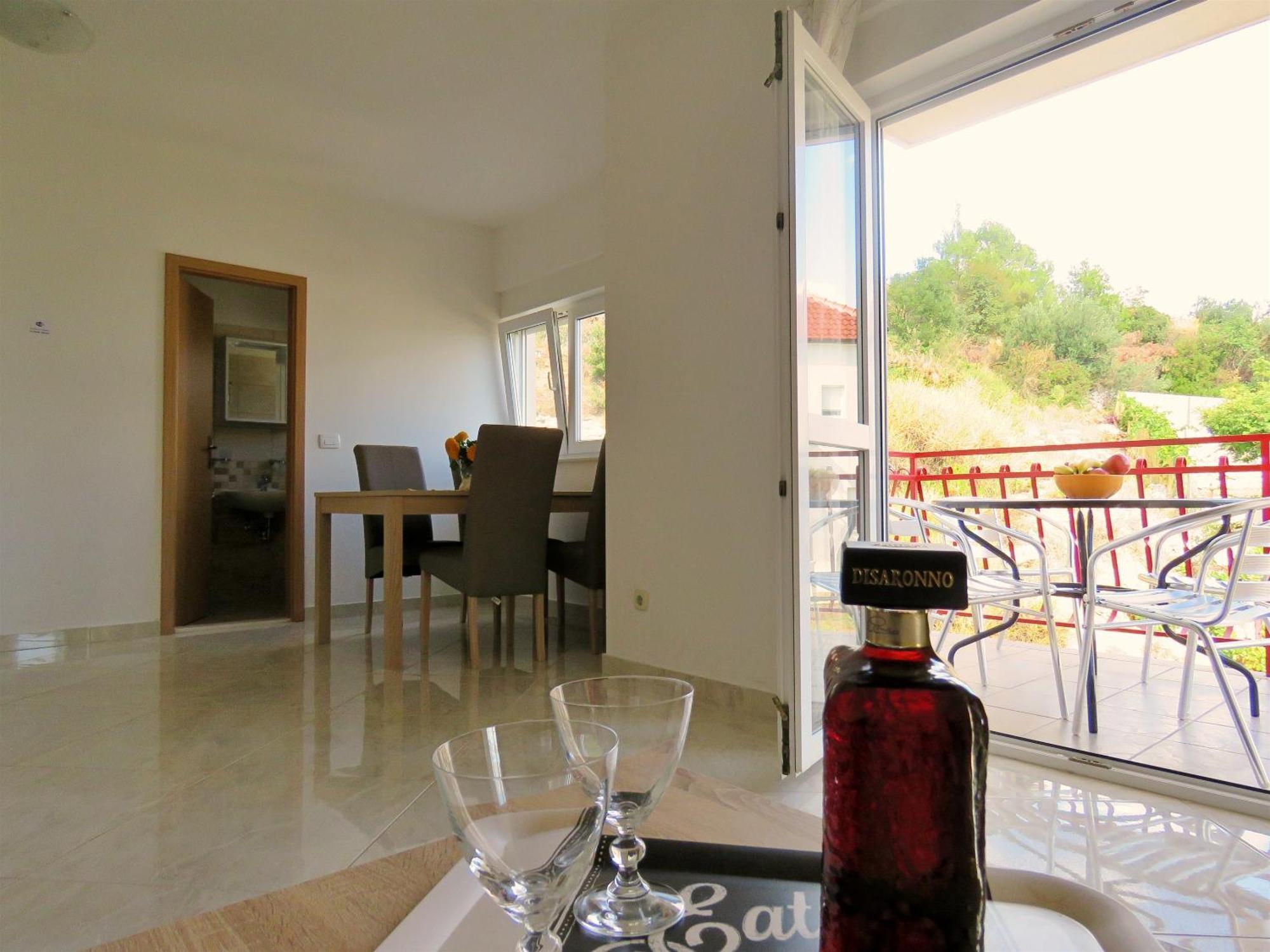 Apartments Zvone Omiš Zimmer foto